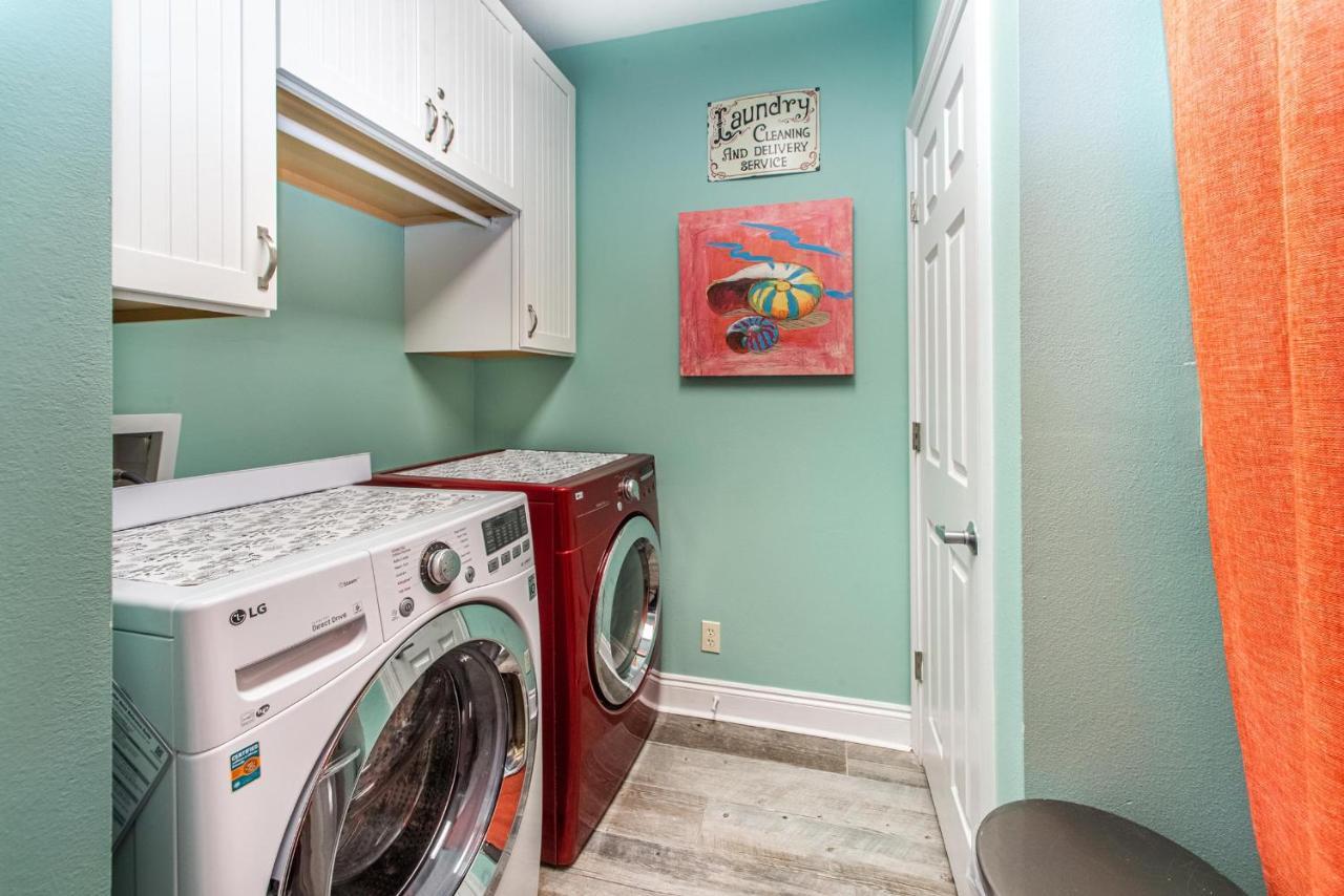 Calypso 2-2304 West Apartment *