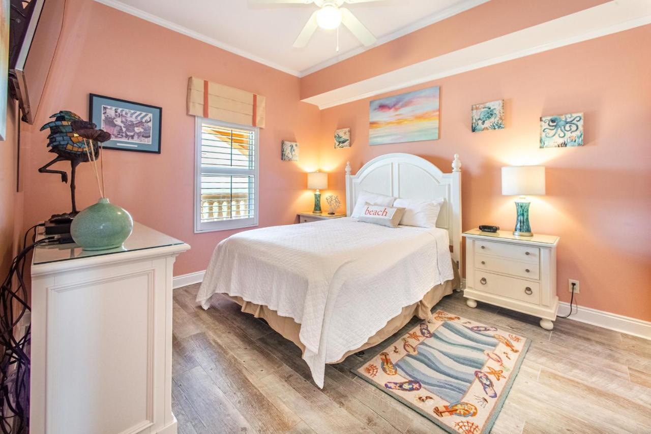 Calypso 2-2304 West